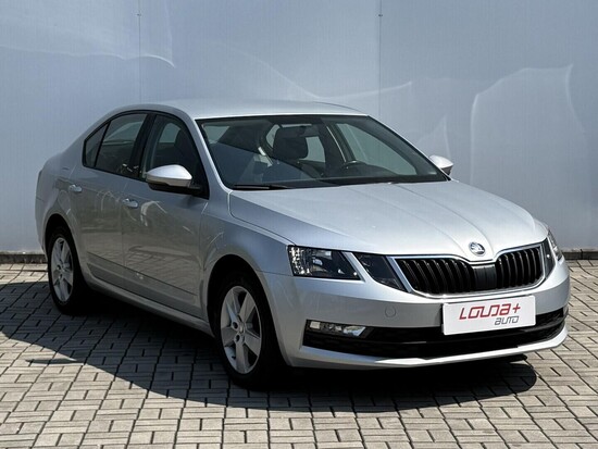 ŠKODA OCTAVIA Trumf 1.4 TSI 110 kW manuál_3
