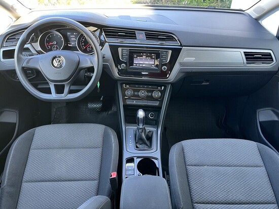 VOLKSWAGEN TOURAN comfortline 1.4 TSI 110 kW automat_4
