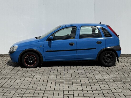 OPEL CORSA  1.0 ecotec 43 kW manuál_2
