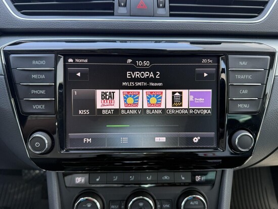 ŠKODA SUPERB 1.8 TSI 132 kW automat_5