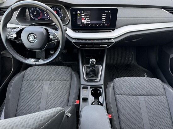 ŠKODA OCTAVIA Style Plus 1.5 TSI 110 kW manuál_4