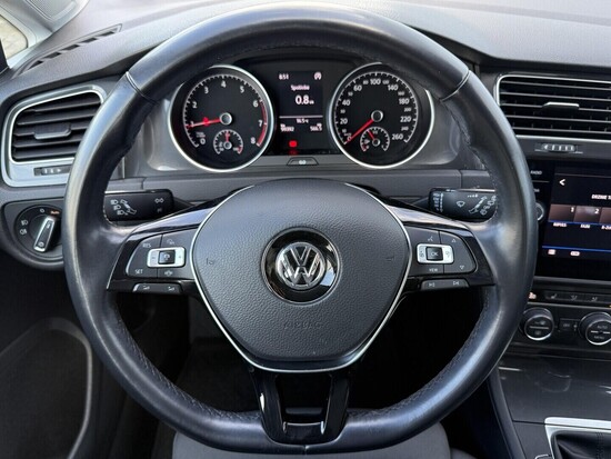 VOLKSWAGEN GOLF Bluemotion 1.5 TSI 96 kW manuál_5