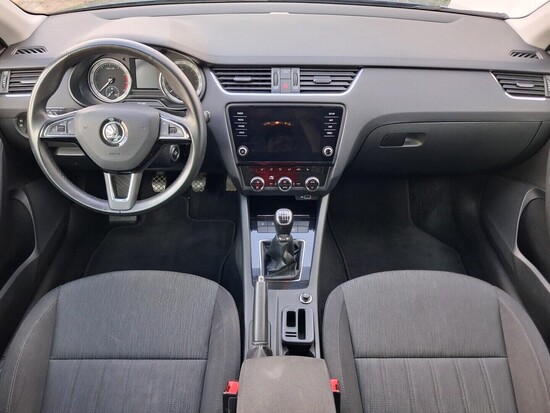 ŠKODA OCTAVIA Style 1.8 TSI 132 kW manuál_4