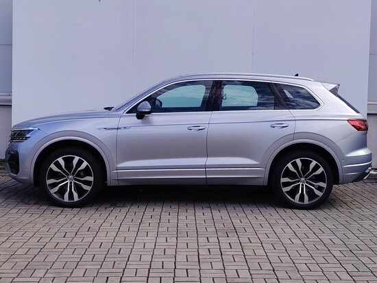VOLKSWAGEN TOUAREG R-Line 3.0 TDI 210 kW automat_2