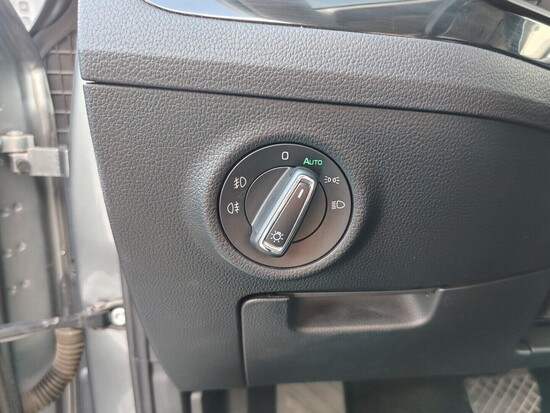 ŠKODA SUPERB L&K 2.0 TDI 140 kW automat_5
