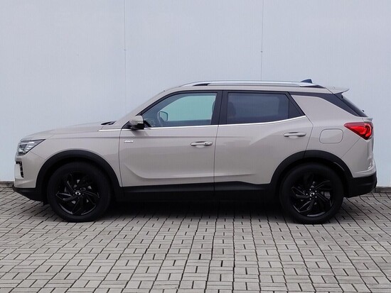 SSANG-YONG KORANDO Full 1.5 GDI 120 kW automat_2