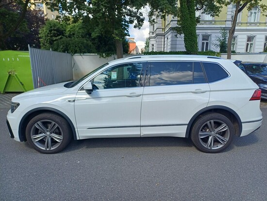 VOLKSWAGEN TIGUAN ALLSPACE R-Line 1.4 TSI 110 kW manuál_2