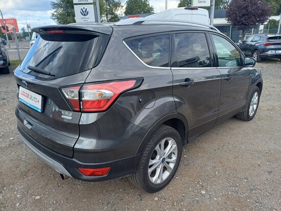 FORD KUGA Titanium 1.5 EcoBoost 110 kW manuál_2