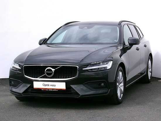 VOLVO V60 Momentum 2.0  140 kW automat, DPH_1