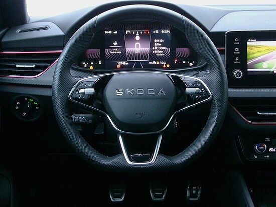 ŠKODA KAMIQ Monte Carlo 1.0 TSI 81 kW manuál, DPH_5
