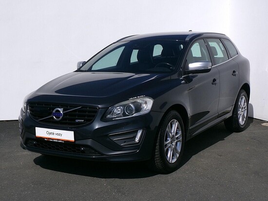 VOLVO XC60 R-design Momentum 2.4 D4 133 kW automat_1