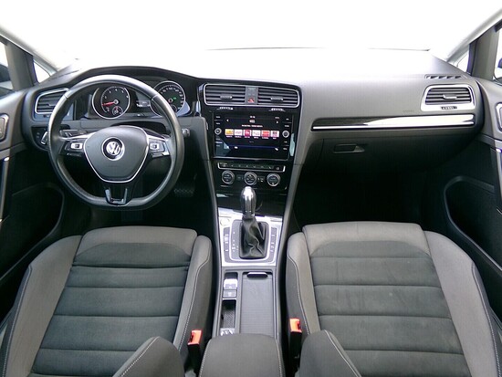 VOLKSWAGEN GOLF VARIANT Highline 1.5 TSI 110 kW automat_4