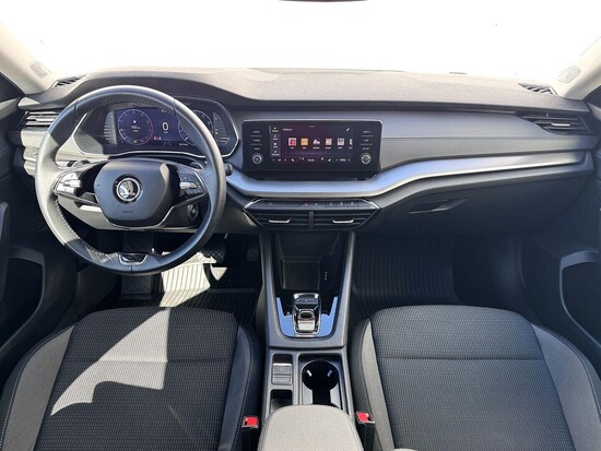 ŠKODA OCTAVIA Ambition 1.5 TSI 110 kW automat, DPH_4