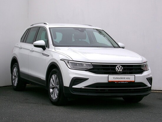 VOLKSWAGEN TIGUAN Life 2.0 TDI 90 kW manuál_3