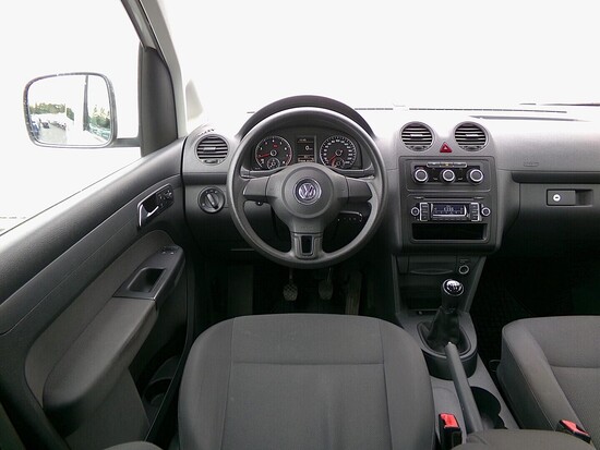 VOLKSWAGEN CADDY Trendline 2.0 TSI CNG 80 kW manuál, DPH_5