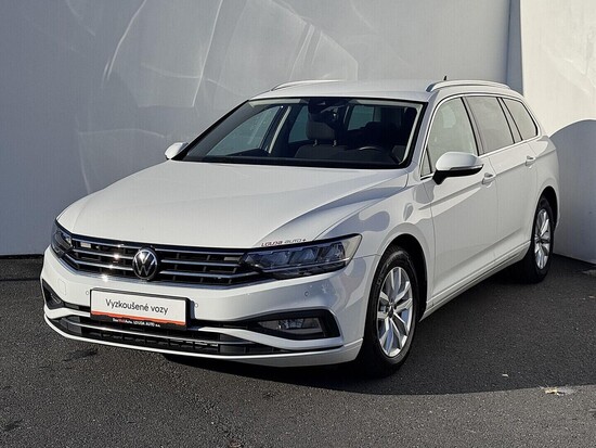 VOLKSWAGEN PASSAT VARIANT Bussines 1.5 TDI 110 kW manuál, DPH_1