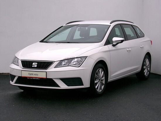 SEAT LEON ST Reference 1.2 TSI 63 kW manuál_1