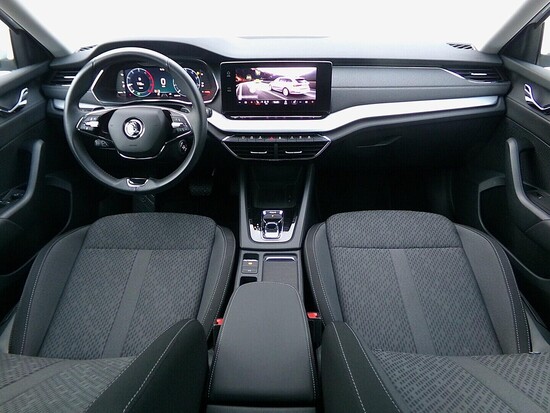 ŠKODA OCTAVIA Style 2.0 TDI 110 kW automat, DPH_4