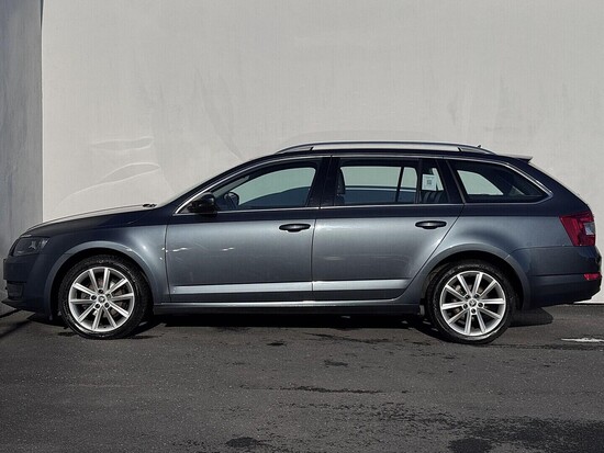 ŠKODA OCTAVIA Elegance 1.6 TDI 77 kW automat_2