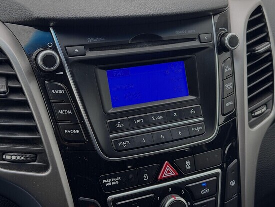 HYUNDAI I30 . 1.6 GDi 99 kW manuál_5