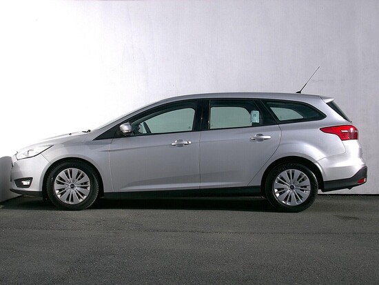FORD FOCUS 1.6 Tdci 70 kW manuál_2