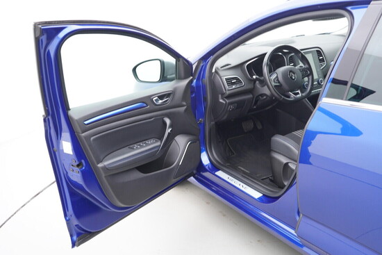 RENAULT MÉGANE GT-Line 1.3  120 kW automat_4
