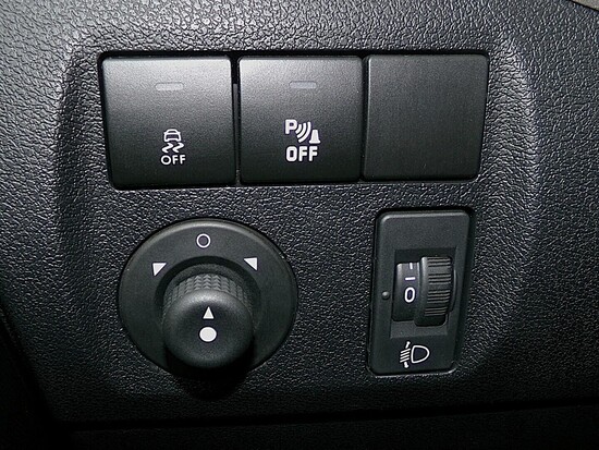 CITROEN BERLINGO Exclusive 1.6 HDI 84 kW manuál_5