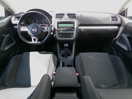 VOLKSWAGEN SCIROCCO  1.4 TSI 90 kW manuál_4
