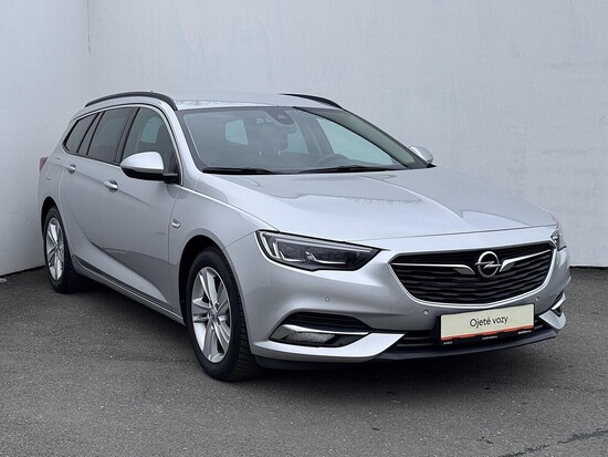 OPEL INSIGNIA Sports Tourer 2.0  125 kW automat_3