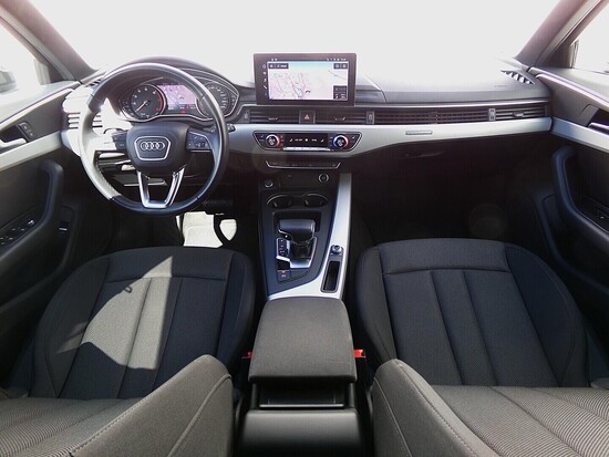 AUDI A4 AVANT Advanced 2.0 TFSI 110 kW automat_4
