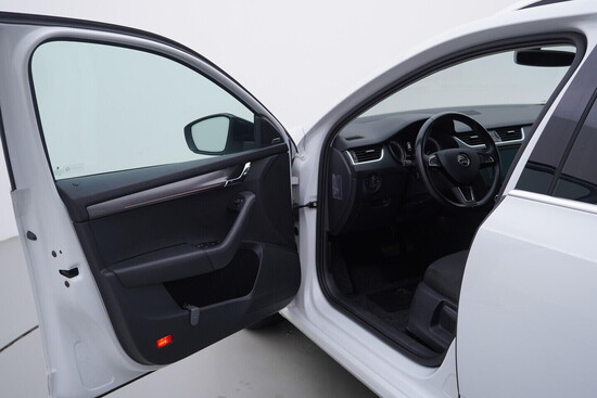 ŠKODA OCTAVIA Style 1.5 TSI 110 kW automat_4