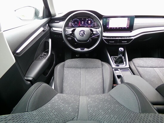 ŠKODA OCTAVIA  1.5 TSI 110 kW manuál, DPH_5