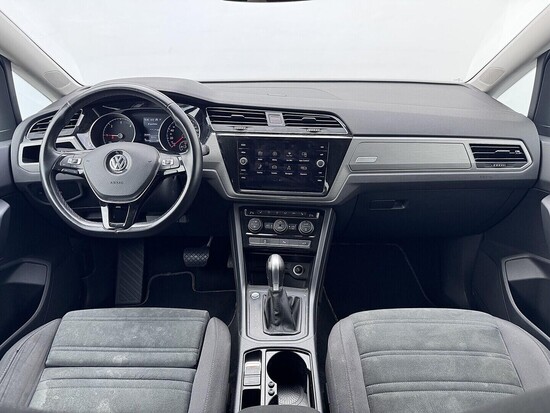 VOLKSWAGEN TOURAN Comfortline 2.0 TDI 110 kW automat_4