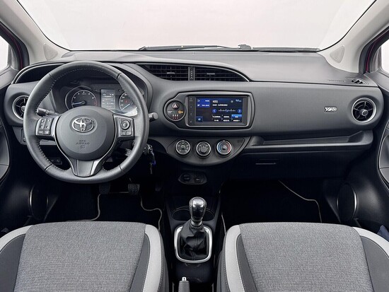 TOYOTA YARIS Active Trend 1.5 VVT-ie 82 kW manuál_4