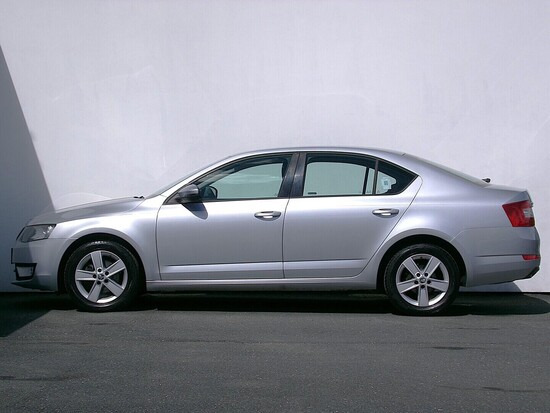 ŠKODA OCTAVIA Active 1.6 TDI 77 kW manuál_2