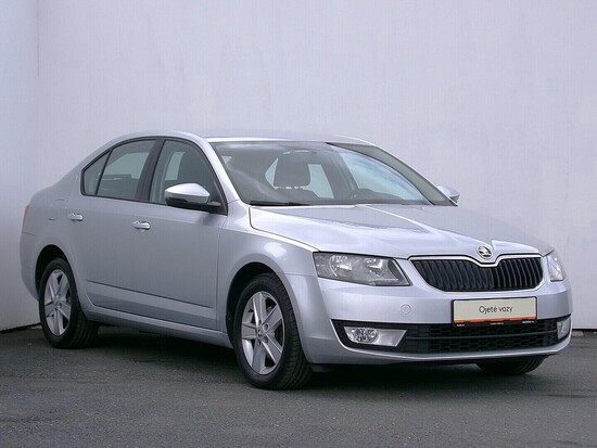 ŠKODA OCTAVIA Active 1.6 TDI 77 kW manuál_3