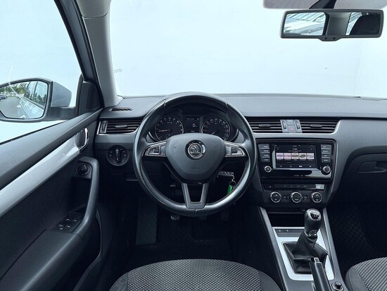 ŠKODA OCTAVIA Ambition Plus 1.6 TDI 66 kW manuál_5