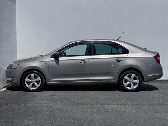 ŠKODA RAPID Ambition Fresh 1.2 TSI 77 kW manuál_2