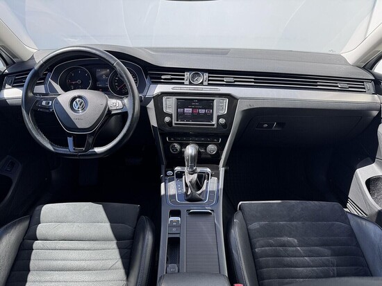 VOLKSWAGEN PASSAT Highline 2.0 TDI 140 kW automat_4