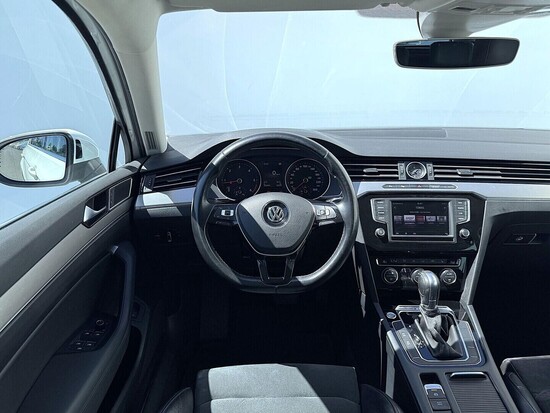 VOLKSWAGEN PASSAT Highline 2.0 TDI 140 kW automat_5