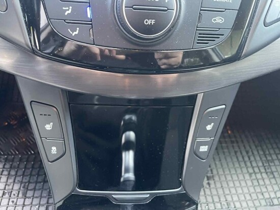 HYUNDAI I40  1.7 CRDi 104 kW manuál_5
