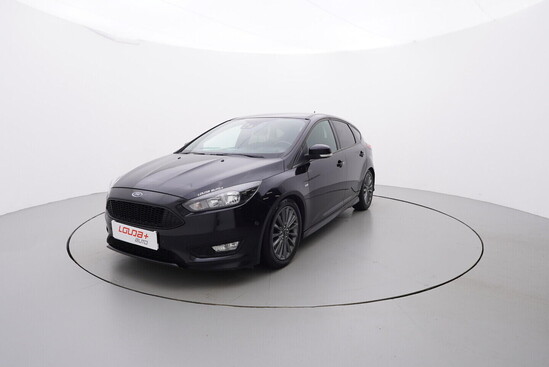 FORD FOCUS ST-line 2.0  110 kW manuál_1