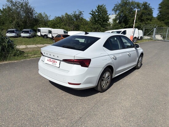 ŠKODA OCTAVIA Ambition 2.0 TDI 85 kW manuál_2