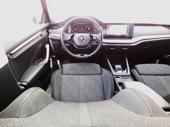 ŠKODA OCTAVIA Clever 1.5 G-TEC 96 kW automat_5