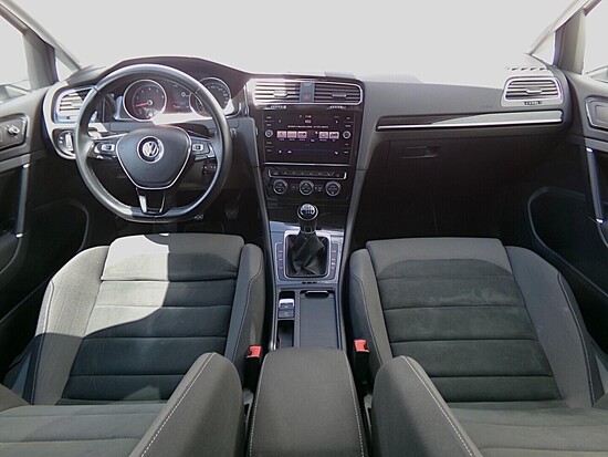 VOLKSWAGEN GOLF 1.5 TGI 96 kW manuál, DPH_4
