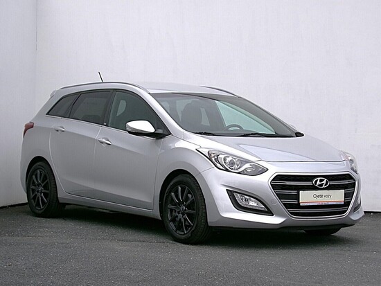 HYUNDAI I30 Go 1.6 GDI 99 kW manuál_3