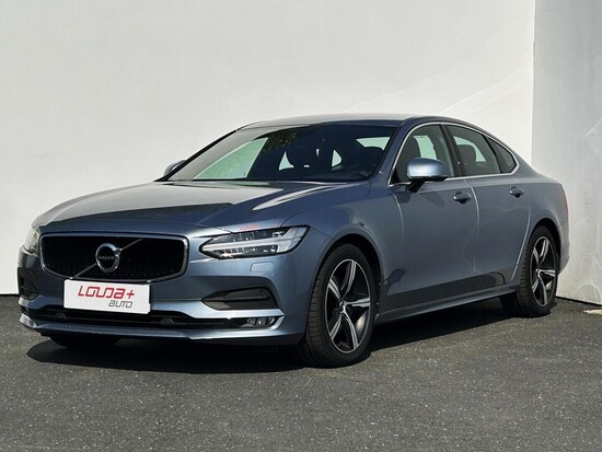 VOLVO S90 Momentum Pro 2.0 D5 173 kW automat_1