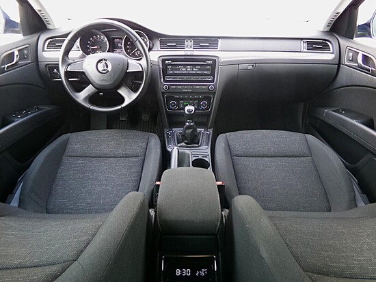 ŠKODA SUPERB Active 1.6 TDI 77 kW manuál_4