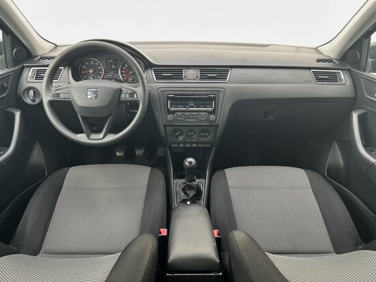 SEAT TOLEDO Reference 1.2 TSI 77 kW manuál_4
