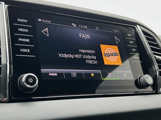 ŠKODA KAROQ Selection 1.5 TSI 110 kW automat, DPH_5